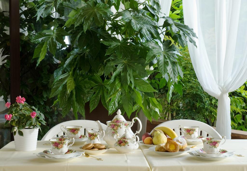 Hotel Ferro Di Cavallo Pavullo nel Frignano Rum bild