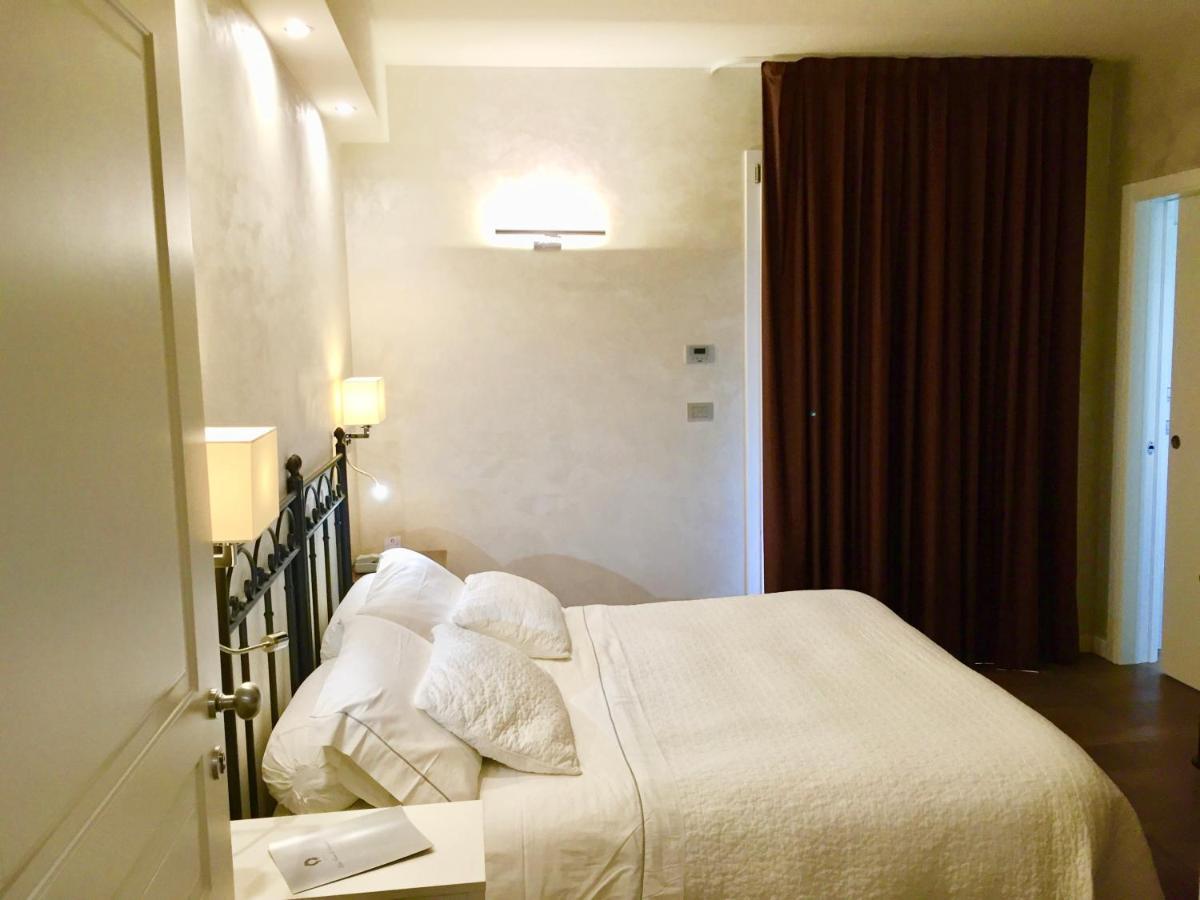 Hotel Ferro Di Cavallo Pavullo nel Frignano Exteriör bild