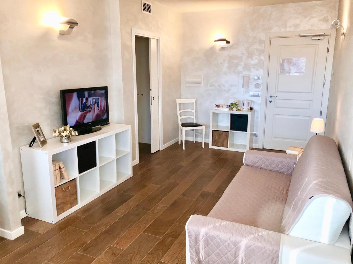 Hotel Ferro Di Cavallo Pavullo nel Frignano Exteriör bild