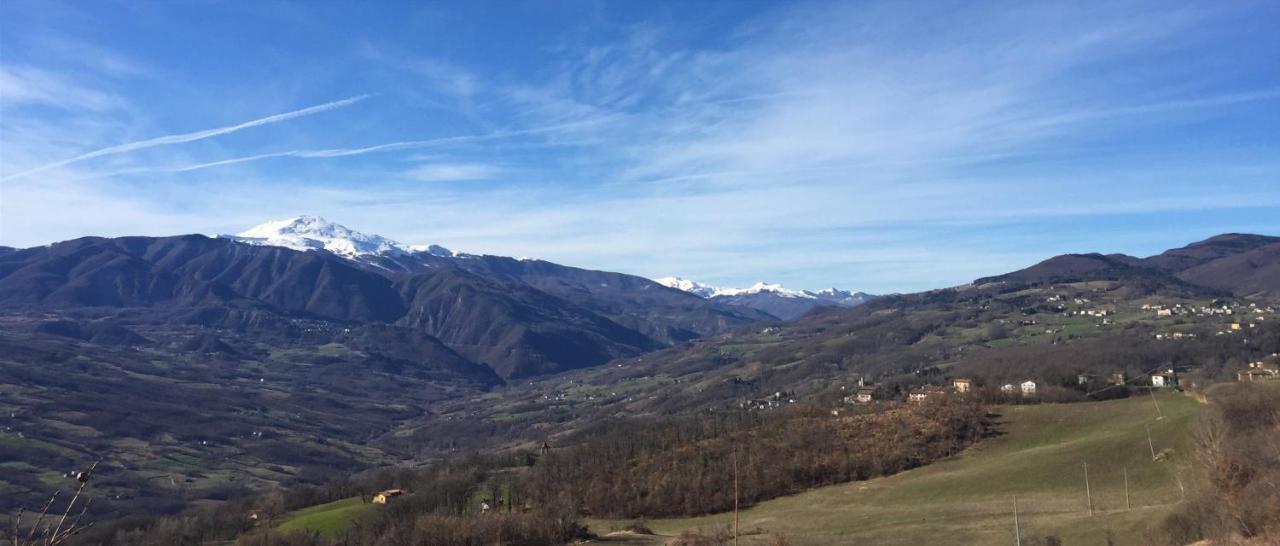 Hotel Ferro Di Cavallo Pavullo nel Frignano Exteriör bild